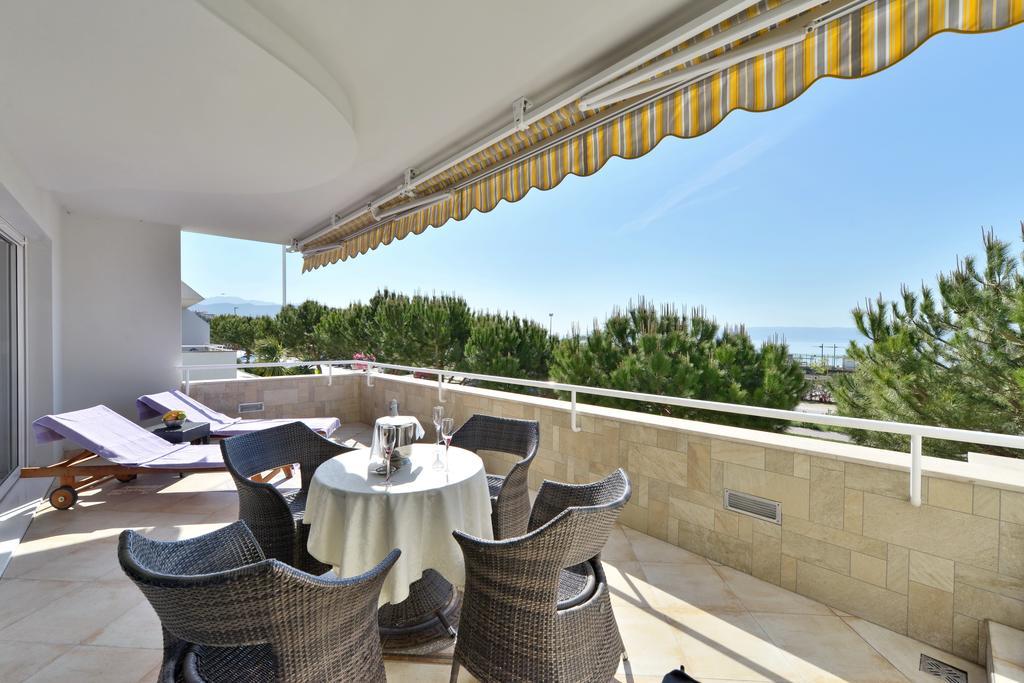 Luxury Seaside Apartment سبليت الغرفة الصورة